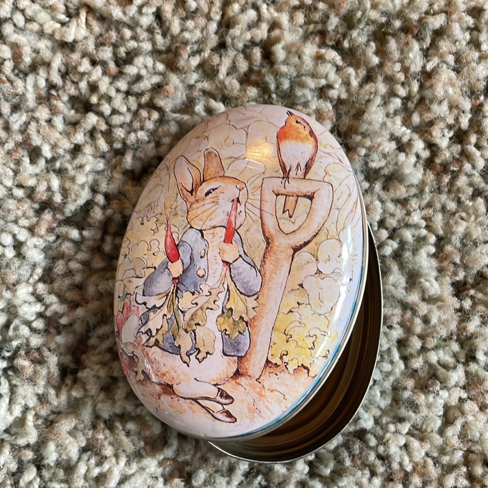 Easter items - Picture 4 of 6